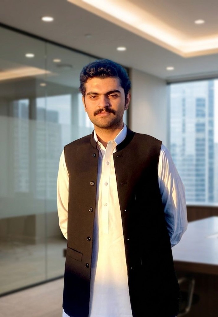 Muhammad Uzair Khan — Professional Gemologist and Lapidary Artist at SilonGems