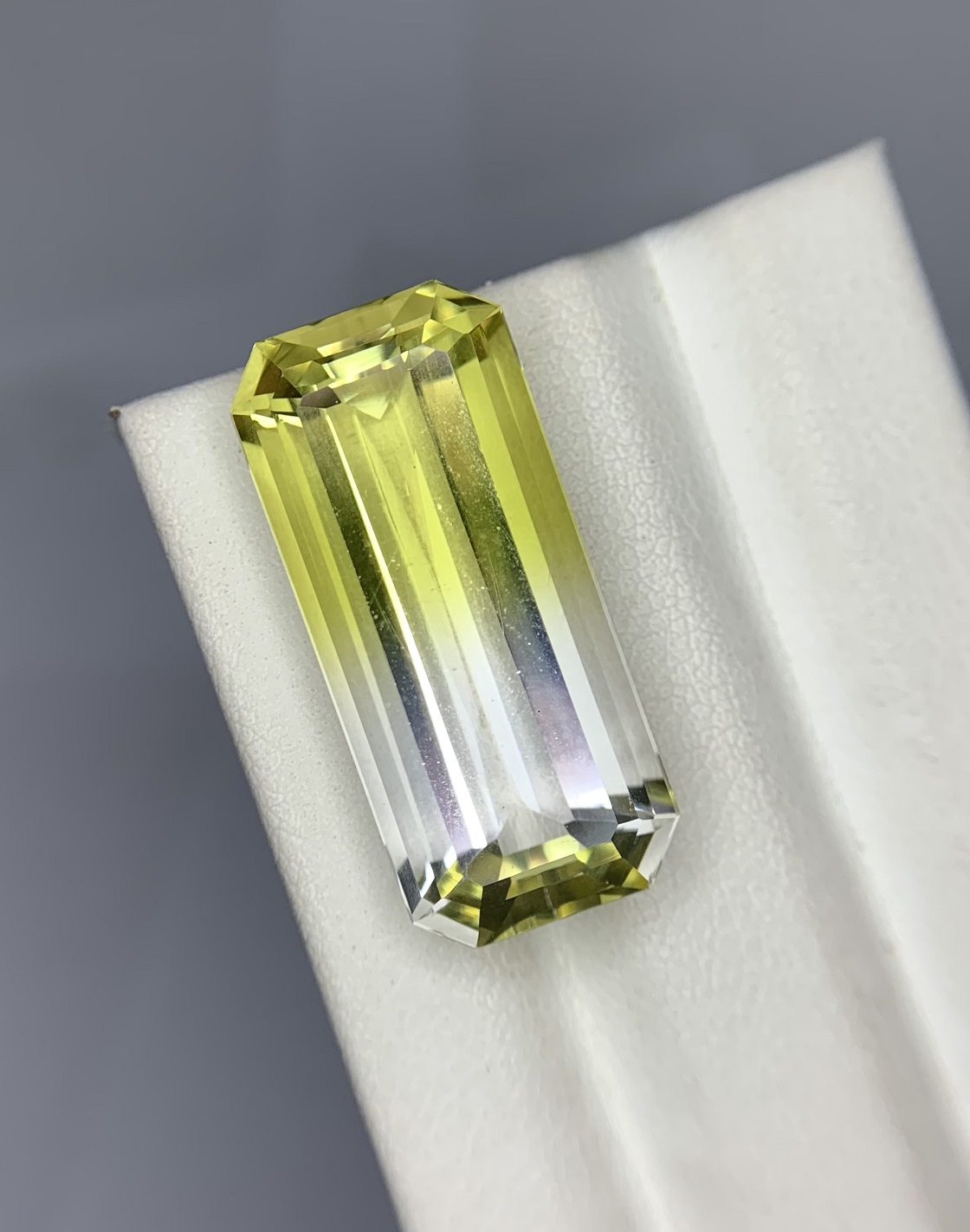 Natural Lemon Quartz Gemstone